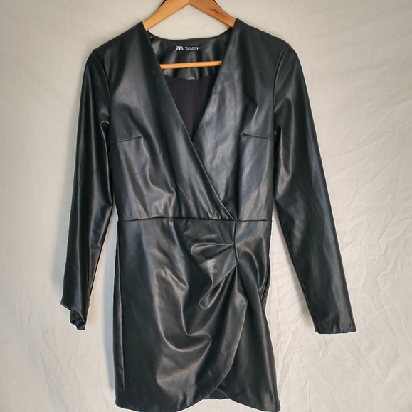 Women's black Zara faux leather draped mini dress - Picture 15 of 15
